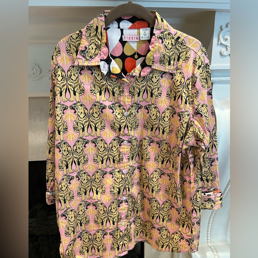 Tizzie brand Pink Tiger Print Blouse